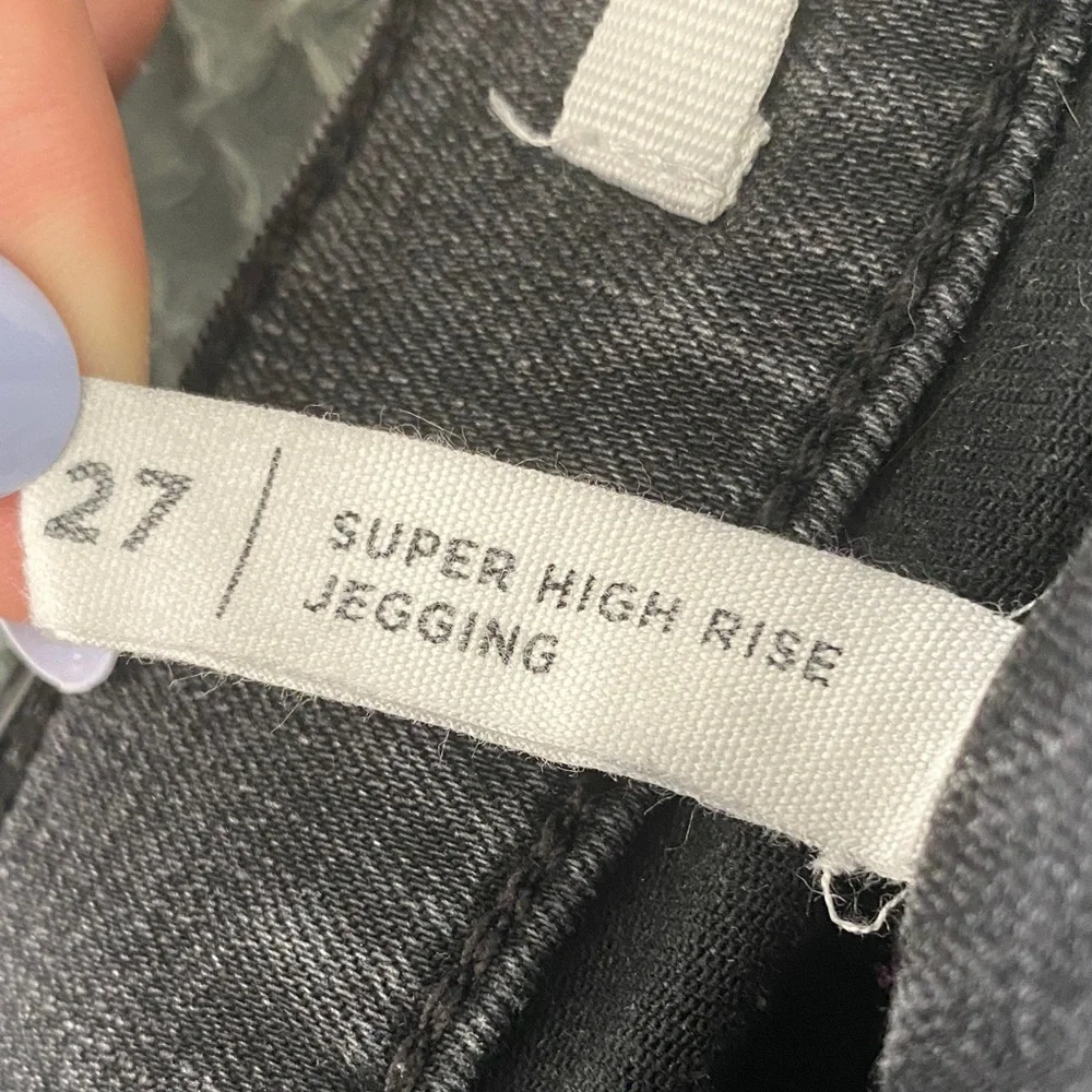 PacSun Charcoal Skinny Jeans for Women - Picture 7 of 7